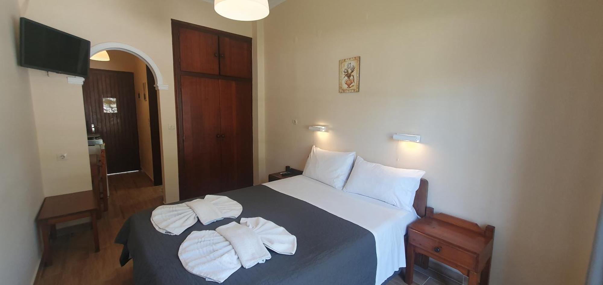 Phivos Aparthotel Paleokastritsa
